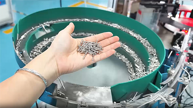 Otomatik Optik Kalite Kontrol Makinesi (Döner Bağlantılar İçin)